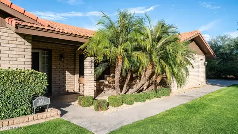 642 E Houston Ave, Gilbert, AZ 85234 photo 9