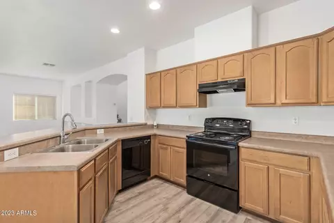 4572 E County Down Dr, Chandler, AZ 85249 photo 13