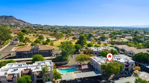 7300 N Dreamy Draw Dr #208, Phoenix, AZ 85020