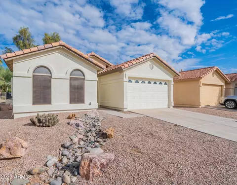 8910 E Indiana Ave, Sun Lakes, AZ 85248