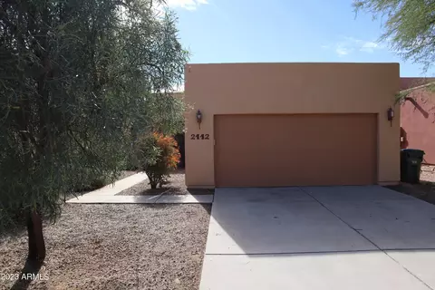 2112 Knowlton St, Sierra Vista, AZ 85635
