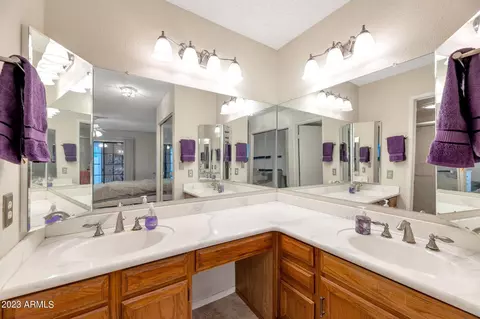 5213 E Half Moon Dr, Phoenix, AZ 85044 photo 15