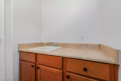 6804 S 8th Dr, Phoenix, AZ 85041 photo 20