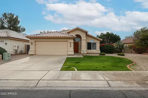 6621 W Via Del Sol Dr, Glendale, AZ 85310