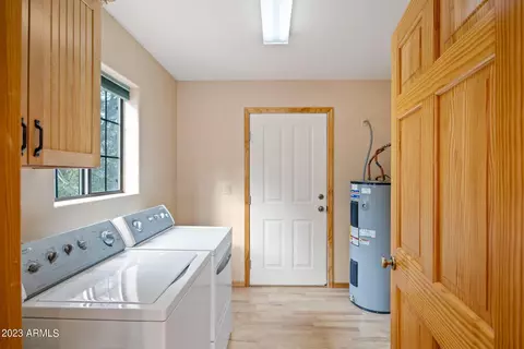 2972 Rim Cir, Overgaard, AZ 85933 photo 13