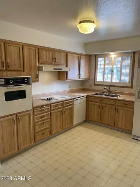 5857 E Colby St, Mesa, AZ 85205 photo 10