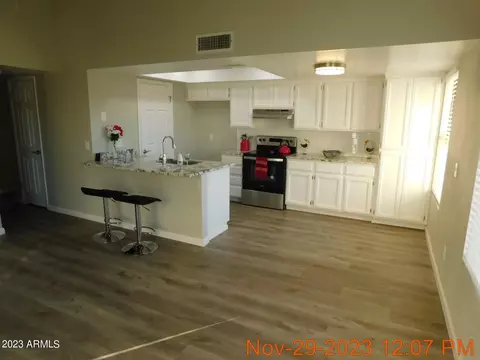 820 E Morningside Dr, Phoenix, AZ 85022 photo 2