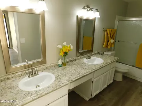 820 E Morningside Dr, Phoenix, AZ 85022 photo 9