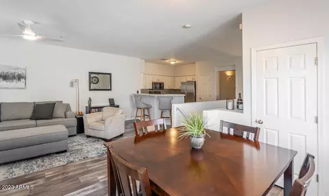 525 N Miller Rd #213, Scottsdale, AZ 85257