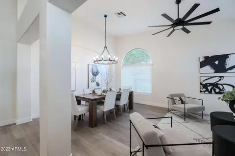 637 W Jasper Dr, Gilbert, AZ 85233 photo 6