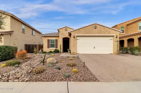 2416 E Runaway Bay Pl, Gilbert, AZ 85298