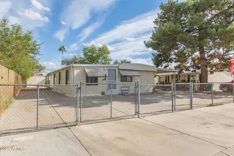 227 S 90th Pl, Mesa, AZ 85208 photo 2
