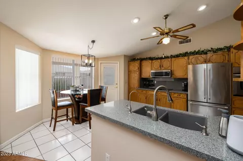 7903 E Medina Ave, Mesa, AZ 85209 photo 12