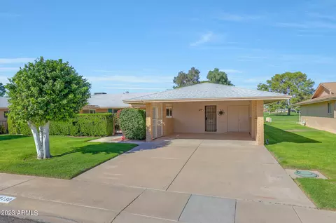 10130 W Mountain View Rd, Sun City, AZ 85351