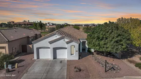 6780 S St Andrews Way, Gilbert, AZ 85298