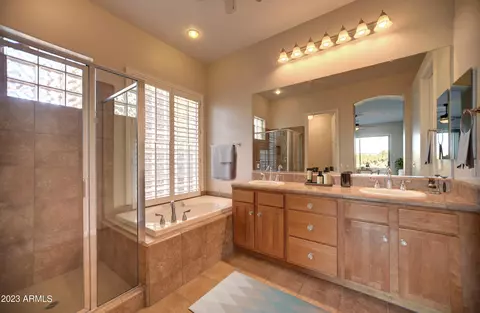 6780 S St Andrews Way, Gilbert, AZ 85298 photo 9