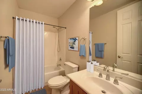 6780 S St Andrews Way, Gilbert, AZ 85298 photo 11
