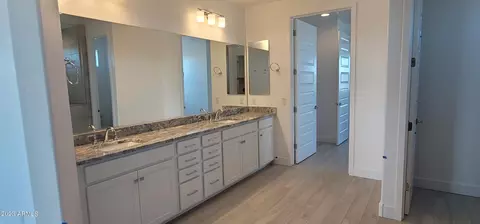 9639 E Spiral Ave, Mesa, AZ 85212 photo 5