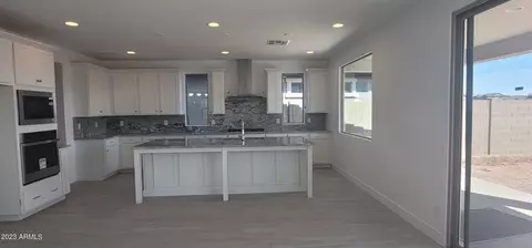 9639 E Spiral Ave, Mesa, AZ 85212 photo 3