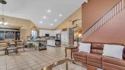 11316 E Roselle Cir, Mesa, AZ 85212 photo 5