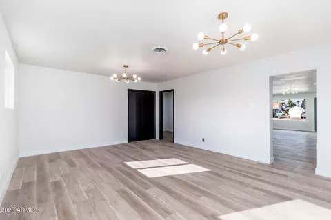 4933 E Granada Rd, Phoenix, AZ 85008 photo 12