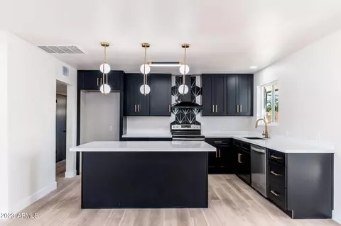4933 E Granada Rd, Phoenix, AZ 85008 photo 6