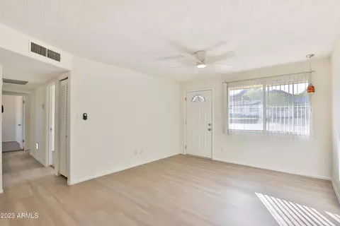 2244 E Acoma Dr, Phoenix, AZ 85022 photo 8