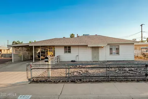 2212 N 35th Dr, Phoenix, AZ 85009