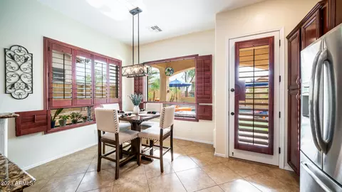 8639 E Indigo St, Mesa, AZ 85207 photo 10