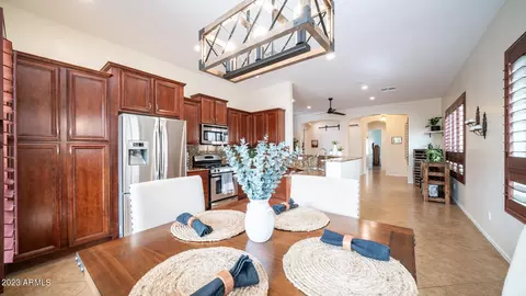 8639 E Indigo St, Mesa, AZ 85207 photo 12