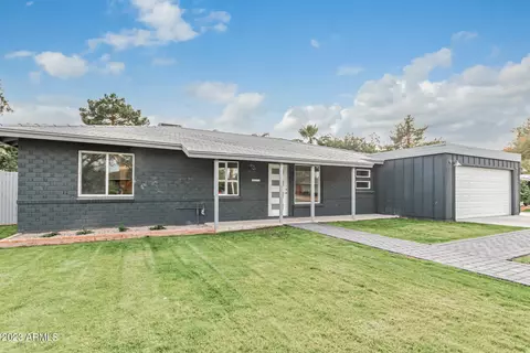 Exterior - 3733 E Piccadilly Rd, Phoenix, AZ 85018 photo 2 of 8