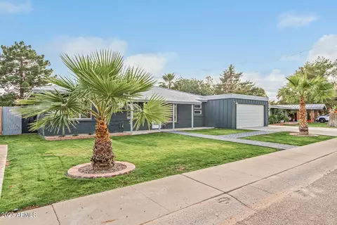 3733 E Piccadilly Rd, Phoenix, AZ 85018