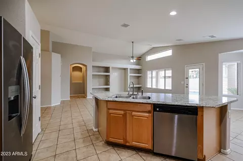 9951 E Kiowa Ave, Mesa, AZ 85209 photo 11