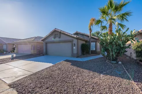 4133 E Tanglewood Dr, Phoenix, AZ 85048 photo 3