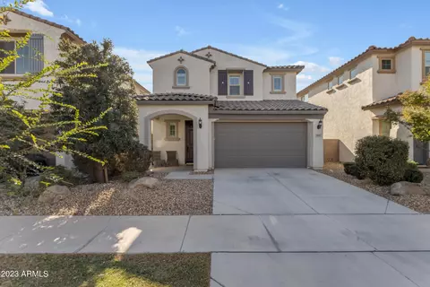 9541 E Travertine Ave, Mesa, AZ 85212