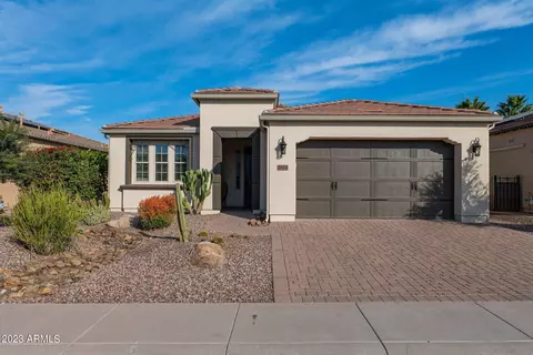 1674 E Azafran Trl, Queen Creek, AZ 85140