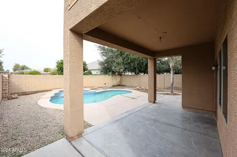 9336 W Milkweed Loop, Phoenix, AZ 85037 photo 29