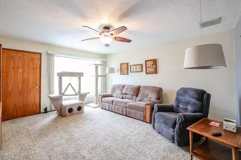 6818 N 38th Dr, Phoenix, AZ 85019 photo 6