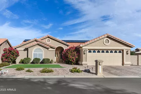 10724 E Coopers Hawk Dr, Sun Lakes, AZ 85248