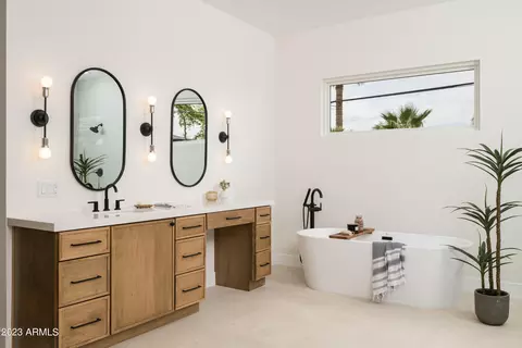 3605 E Highland Ave, Phoenix, AZ 85018 photo 13