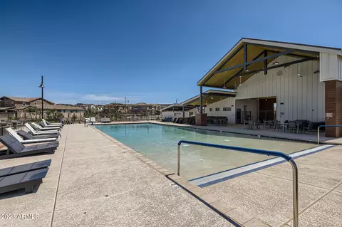 4050 E Amoroso Dr, Gilbert, AZ 85296 photo 9