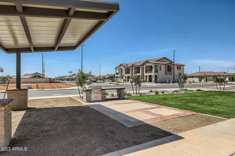 4050 E Amoroso Dr, Gilbert, AZ 85296 photo 12