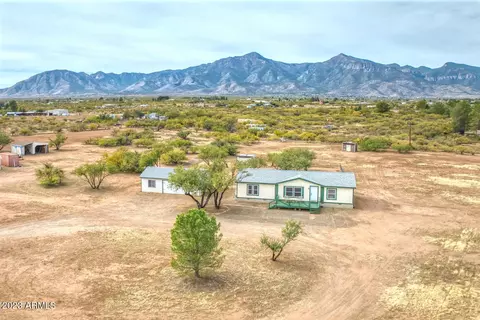 6206 S Ranch Rd, Hereford, AZ 85615