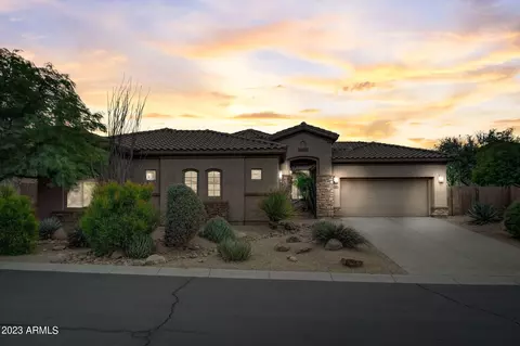 8443 E Twisted Leaf Dr, Gold Canyon, AZ 85118