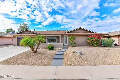 17206 N Country Club Dr, Sun City, AZ 85373