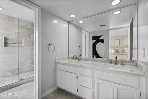 3041 E Claremont Ave, Phoenix, AZ 85016 photo 23