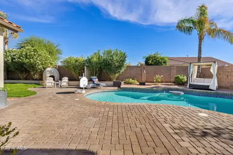 6717 S Crestview Dr, Gilbert, AZ 85298 photo 10