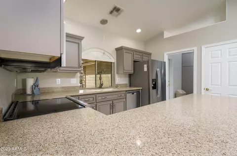 10848 E Kiva Ave E, Mesa, AZ 85209 photo 9