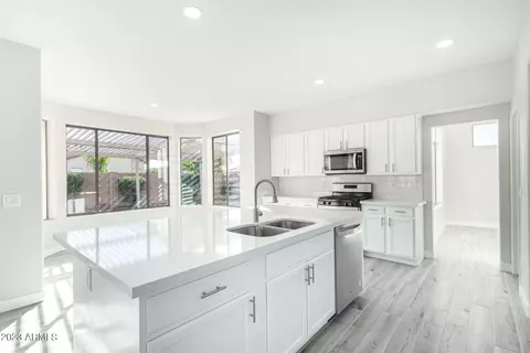 1693 E Campbell Ave, Gilbert, AZ 85234 photo 16