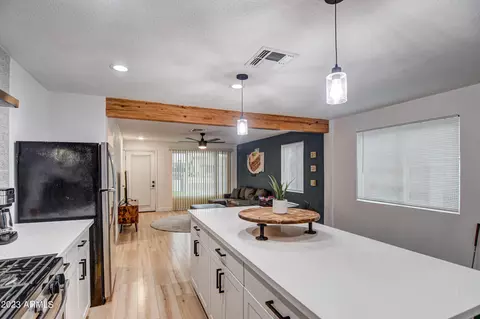 Kitchen - 2241 E Garfield St, Phoenix, AZ 85006 photo 5 of 8